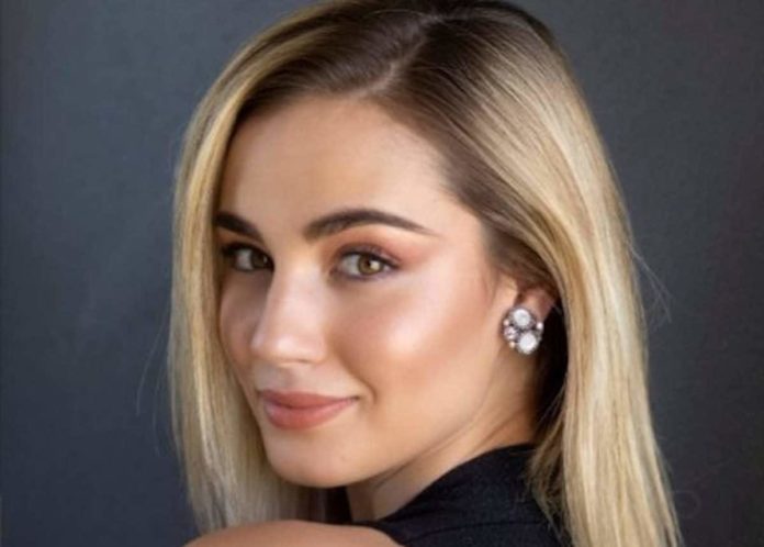 BIANCA SCHOOMBEE